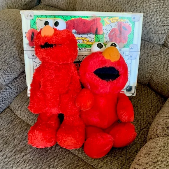 Sesame Street Toys Vintage Battery Operated Tickle Me Elmo